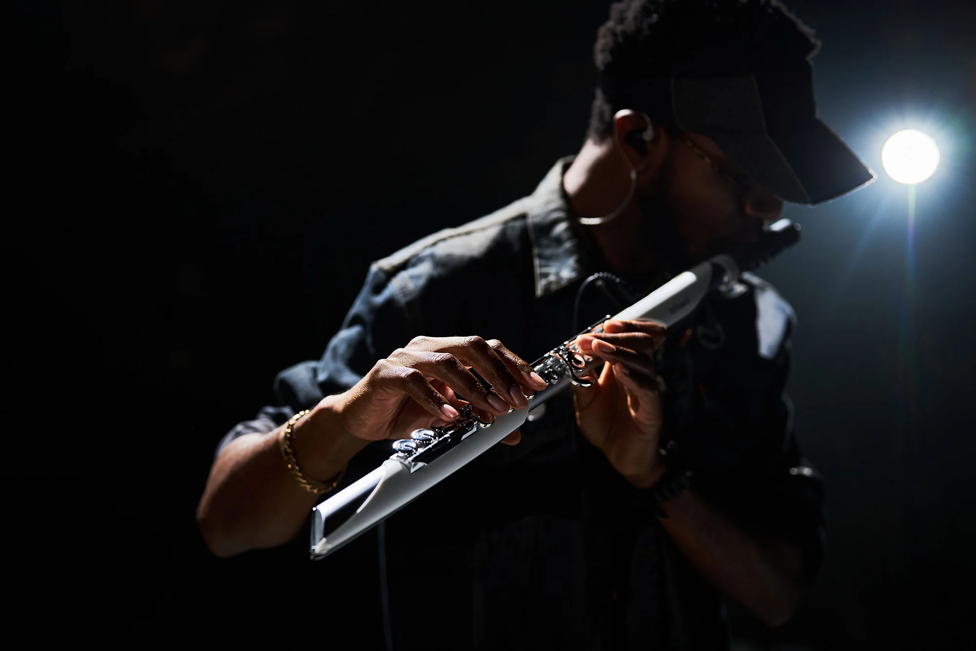 Roland AE-BRISA Aerophone Digital Wind Instrument - Image 10