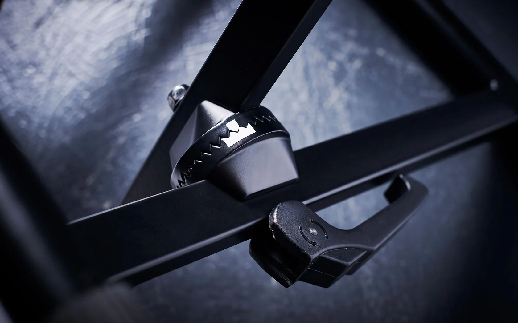 BOSS BAS-1 Amp Stand - Image 6