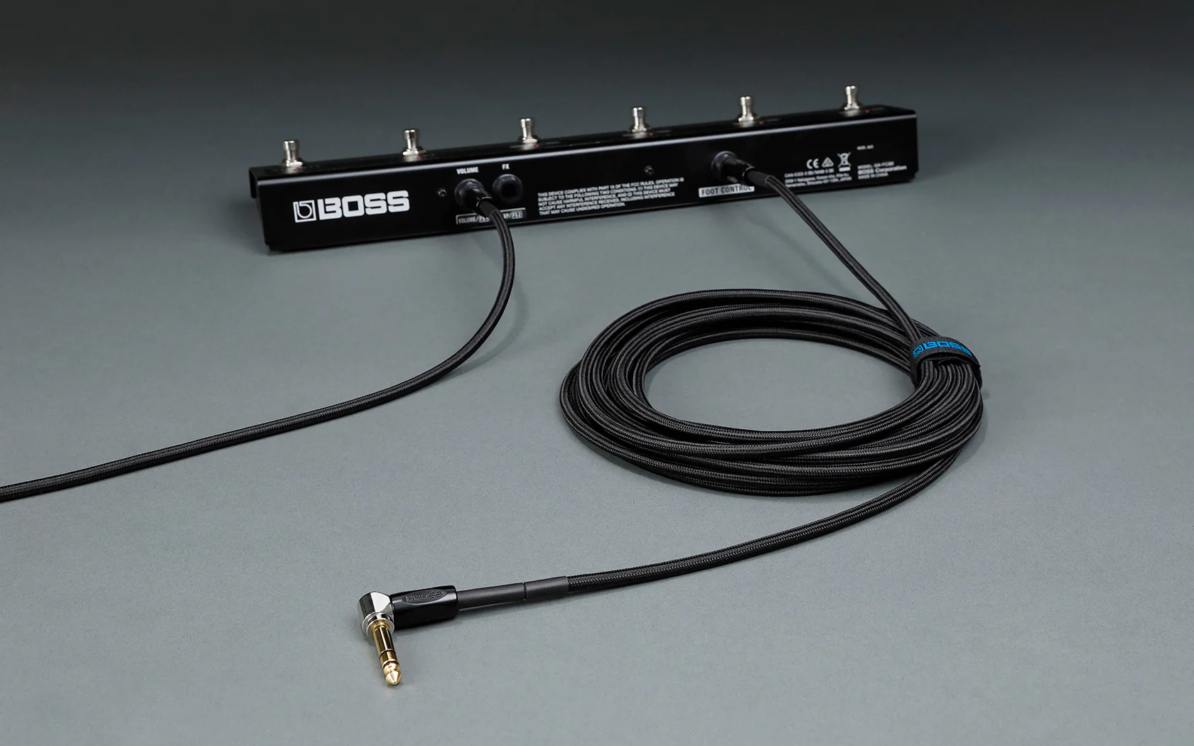BOSS BCC-30-TRA Premium Interconnect Cable, 30ft/9m, TRS-TRS - Image 3