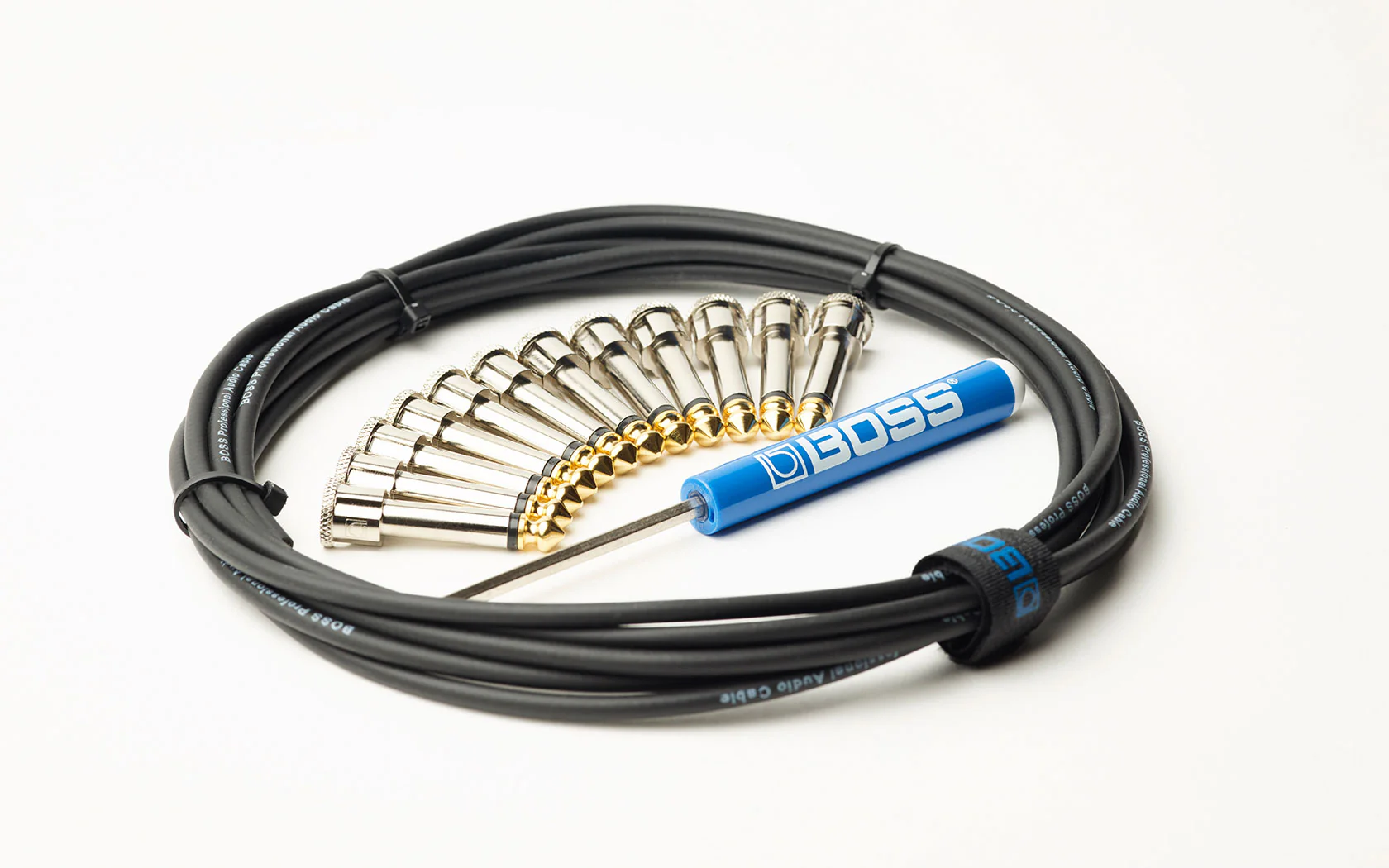 BOSS BCK-12 Pedal Board Cable Kit, 12 Connectors , 12ft/3.6m Cable - Image 2