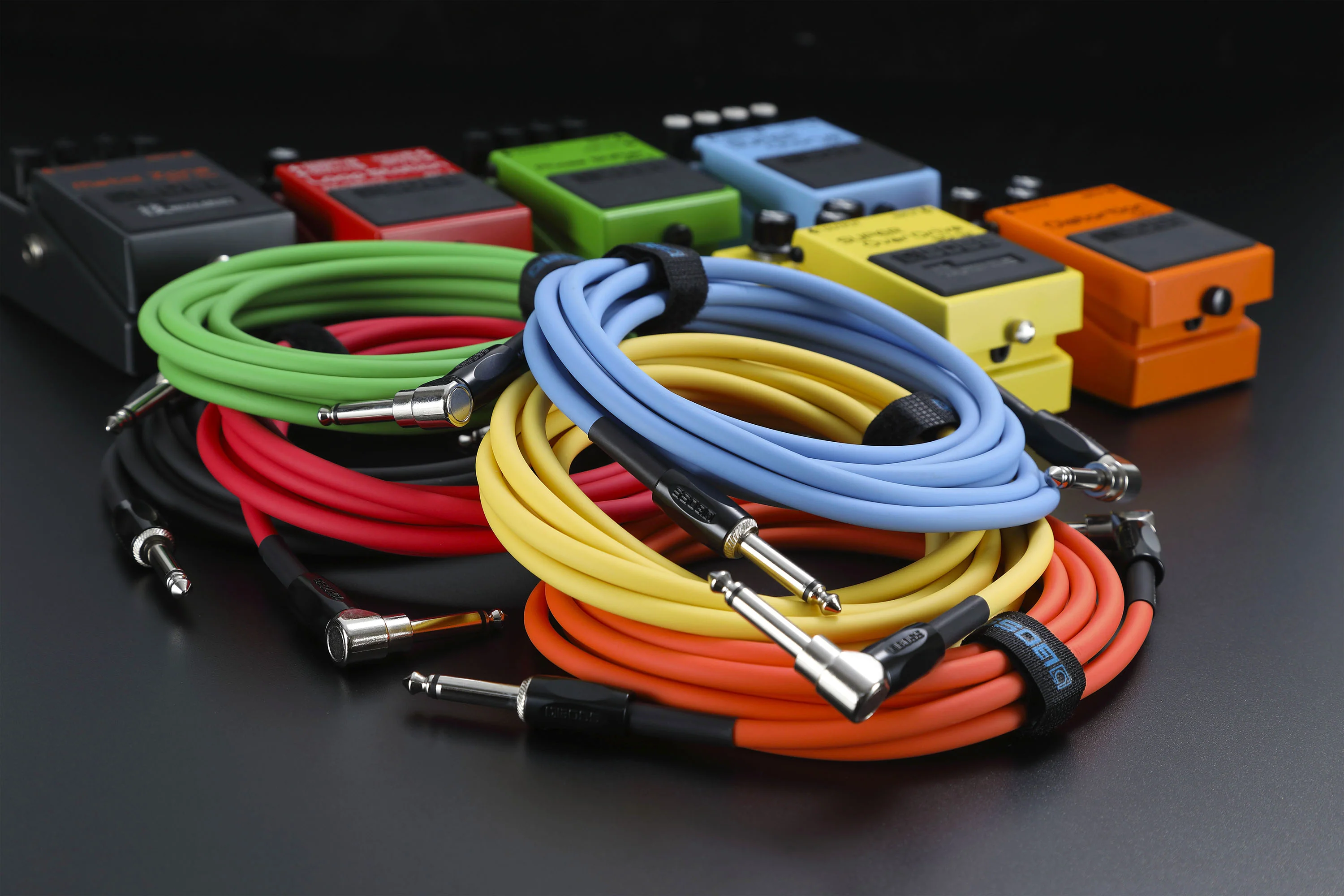 Boss BIC-10A-BK Instrument Cable, 10ft/3m, Angled/Straight 1/4" Jack, Black - Image 7