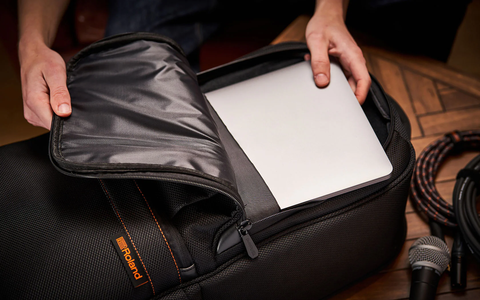 Roland CB-RU10 Utility Bag Backpack - Image 12