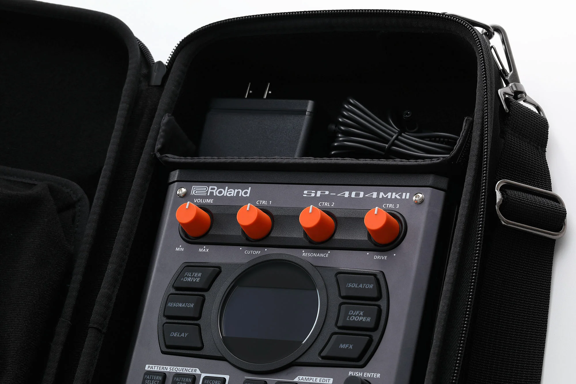 Roland CB-404 Carrying Bag for SP-404 - Image 7