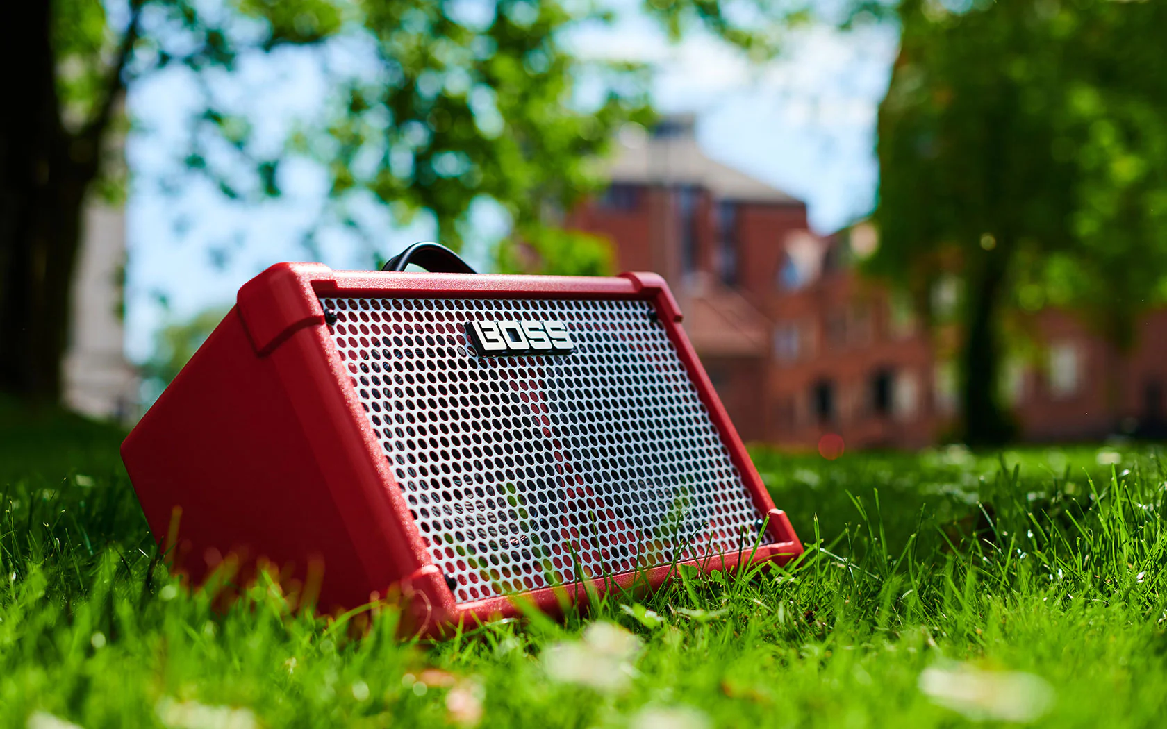 BOSS CUBE-ST2-R 10 Watt Stereo, Dual Channel Amplifier, Battery Powered (Red) - Image 2