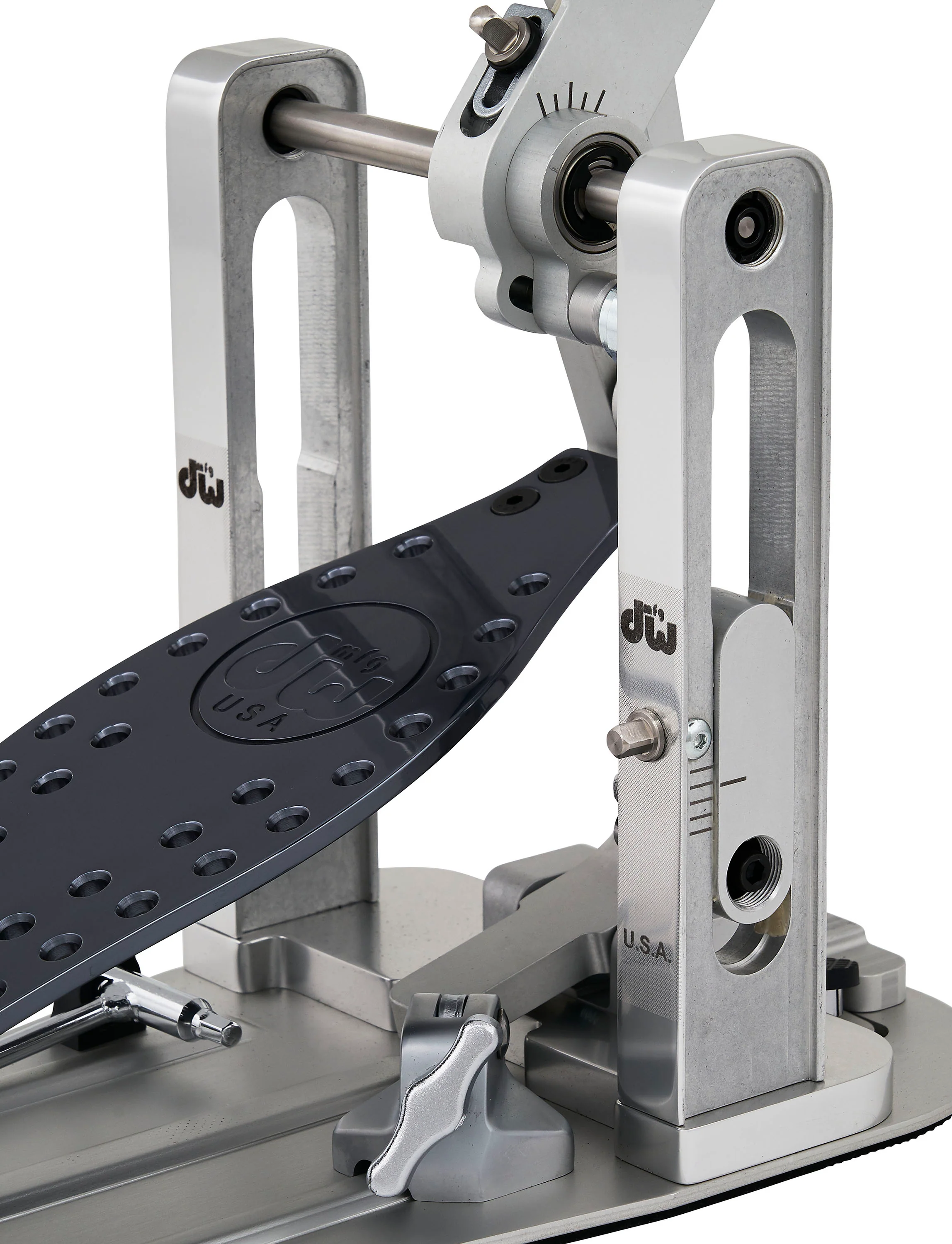 DW Drums MFG Series Machined Direct Drive Single Pedal with Bag, Polished Aluminum - Image 4