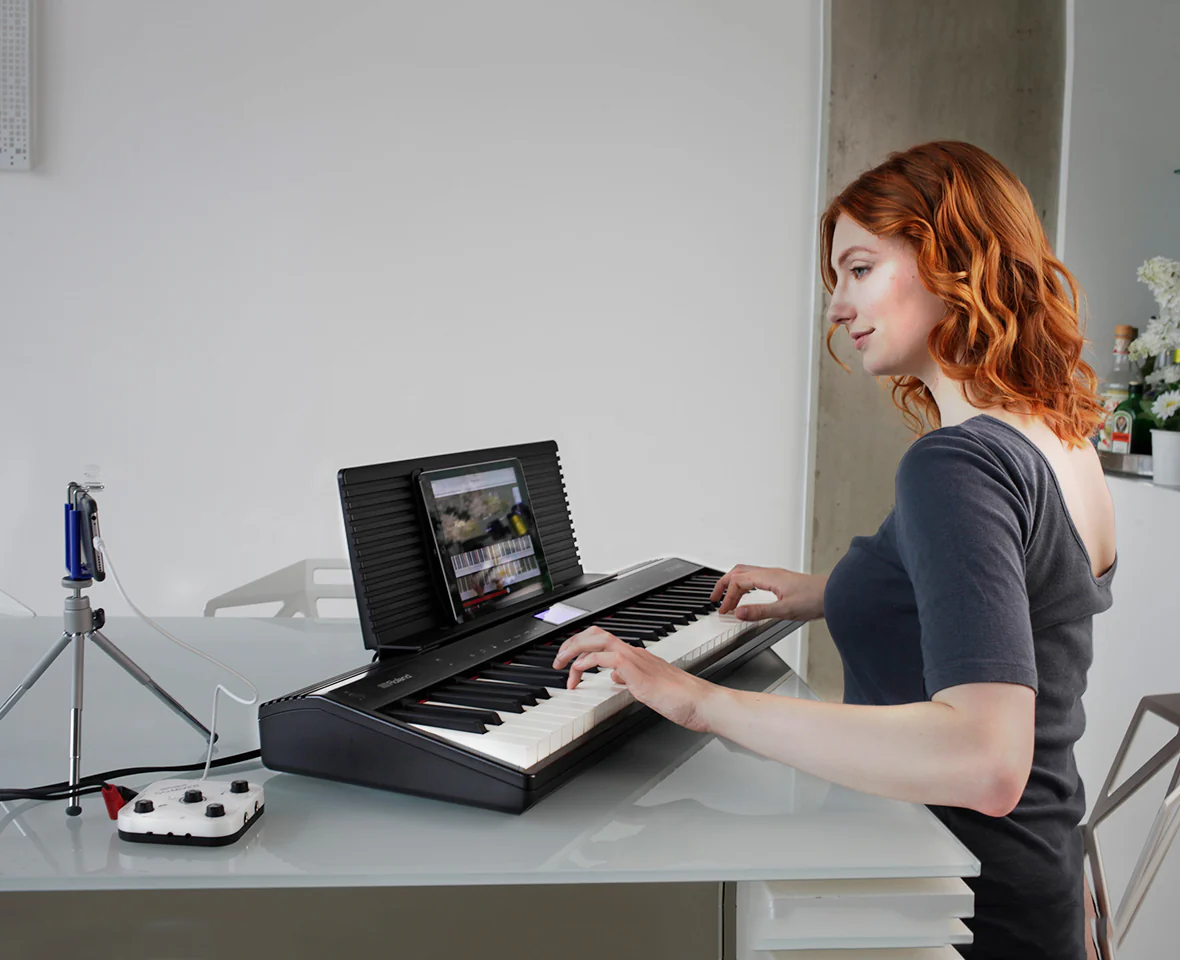 Roland GO:PIANO Go:Piano 61-note Keyboard - Image 10