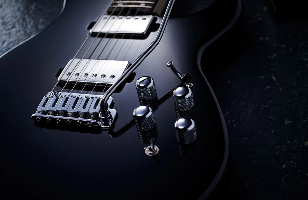 BOSS GS-1 Boss Guitar with Built in Synthesizer, made in Japan - Image 10