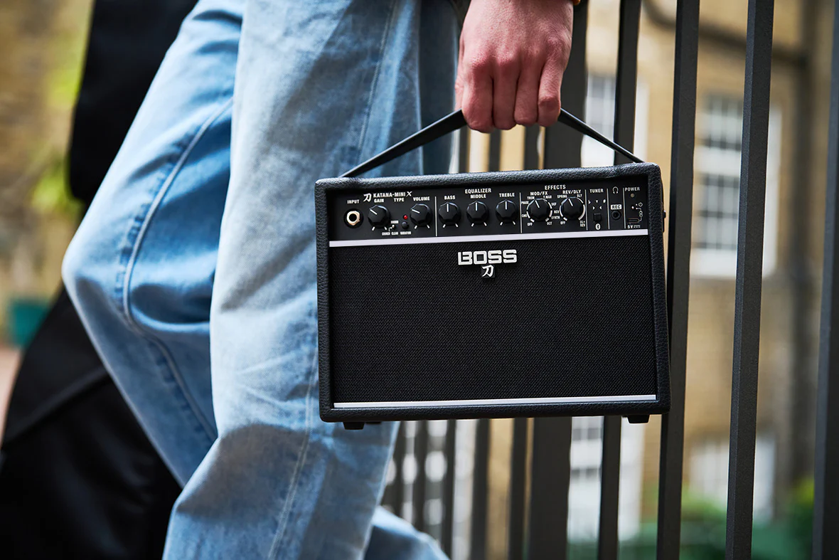 BOSS KTNMINI-X Katana Mini X Guitar Amplifier - Image 2