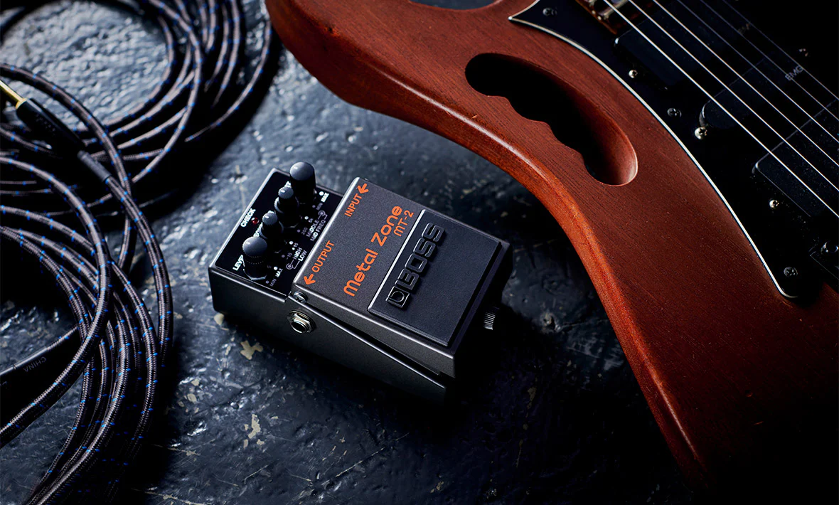 BOSS MT-2 Metal Zone, High Gain Distortion Pedal - Image 2