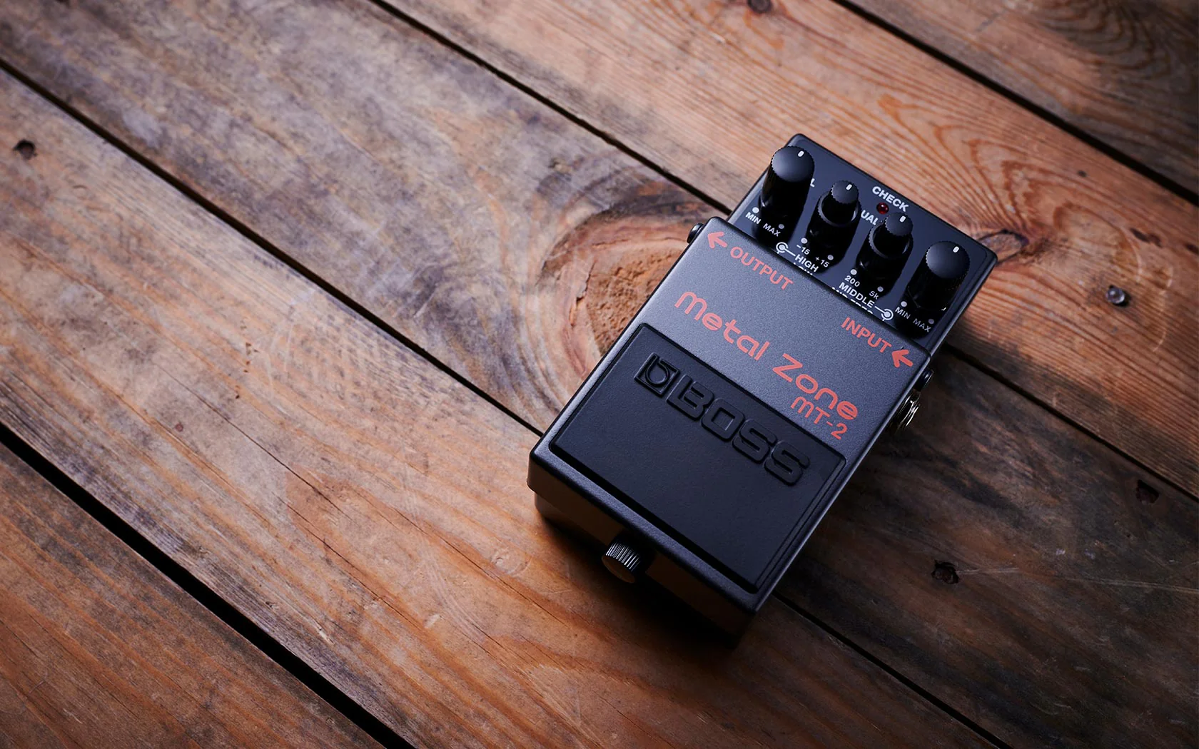 BOSS MT-2 Metal Zone, High Gain Distortion Pedal - Image 4