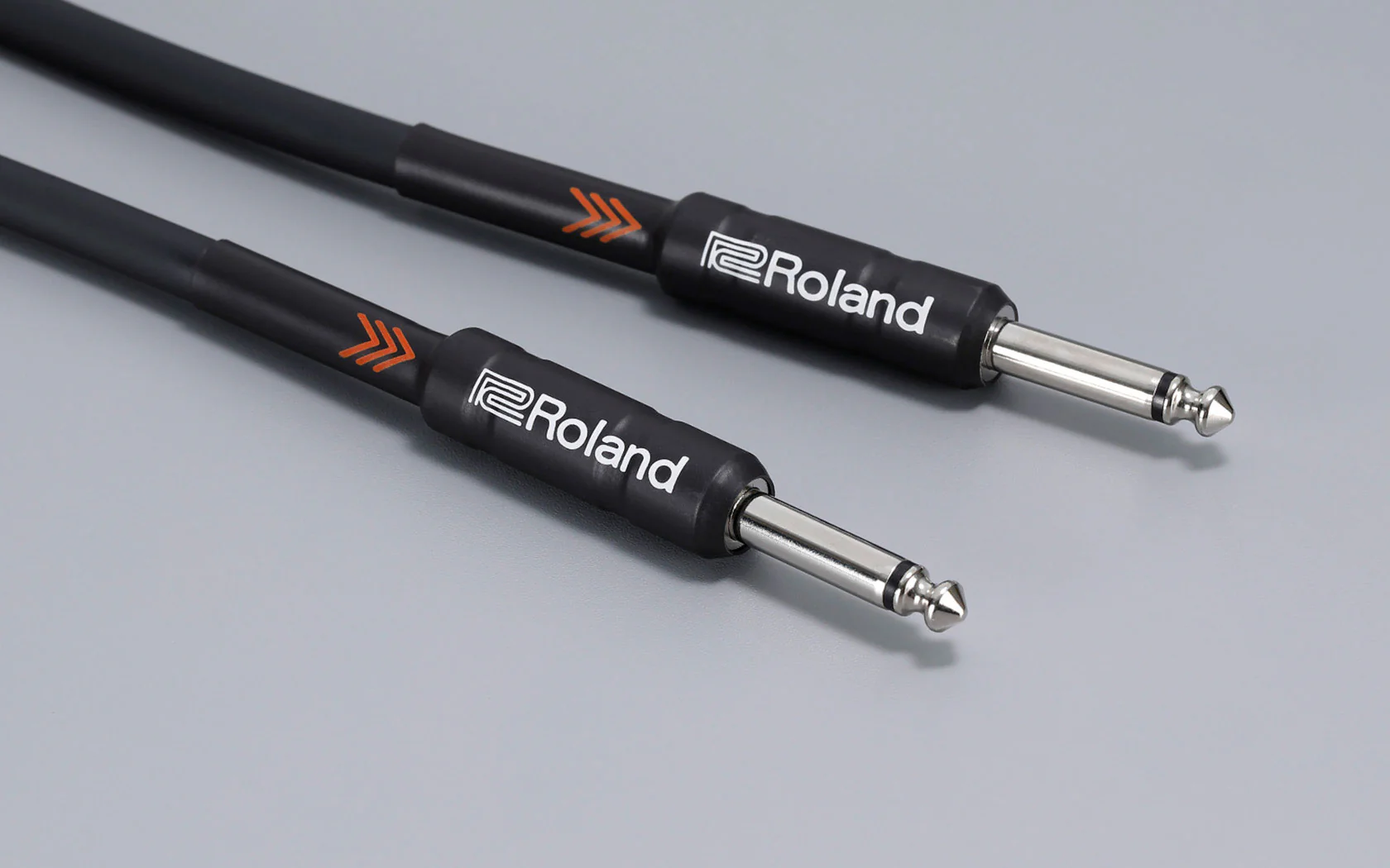 Roland RIC-B5 Instrument Cable, 5ft/1.5m, Straight/Straight 1/4" Jack, Black Series - Image 2
