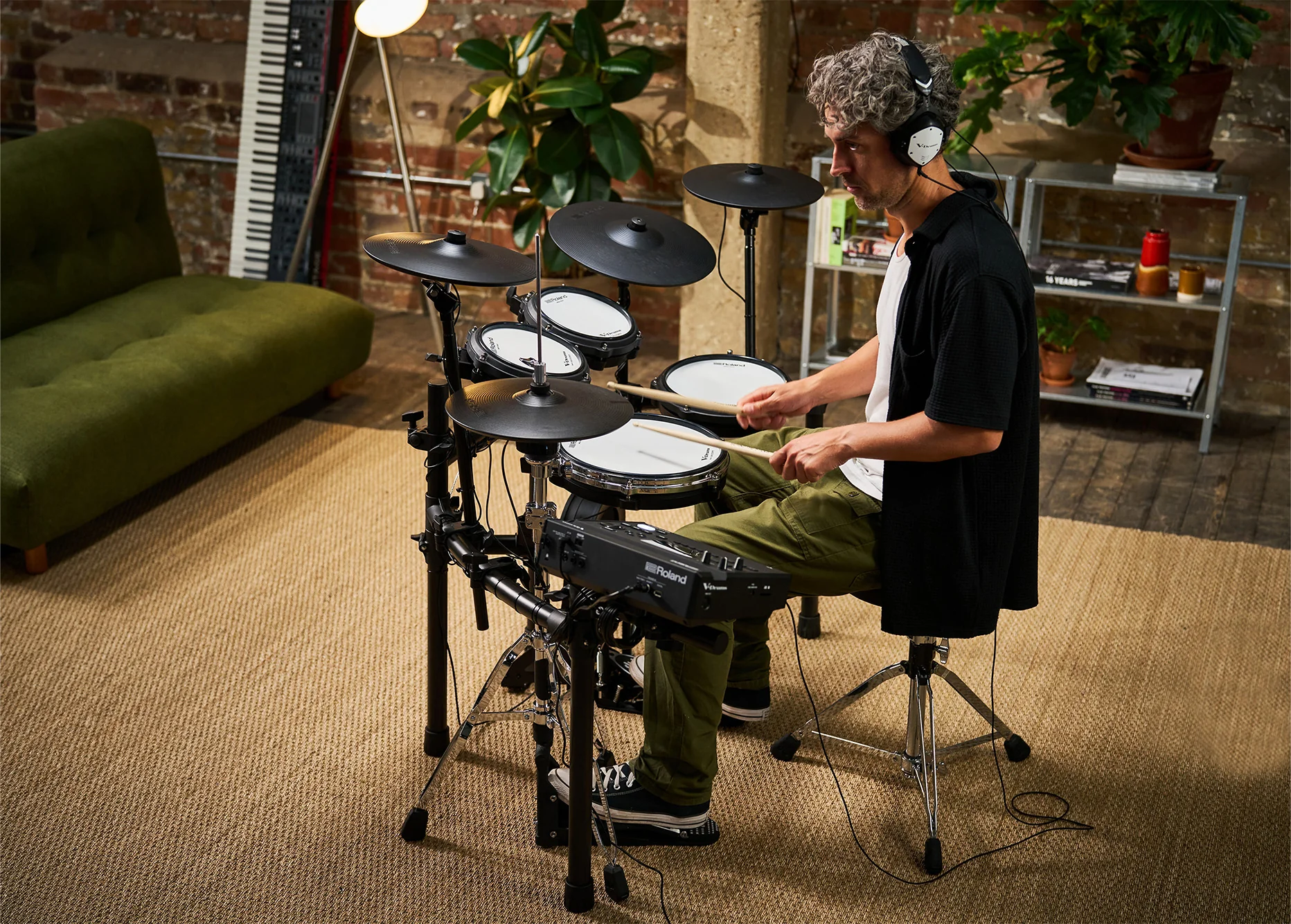 Roland TD316 V-Drums Digital Drum Kit with Hardware and Accessories - Image 6
