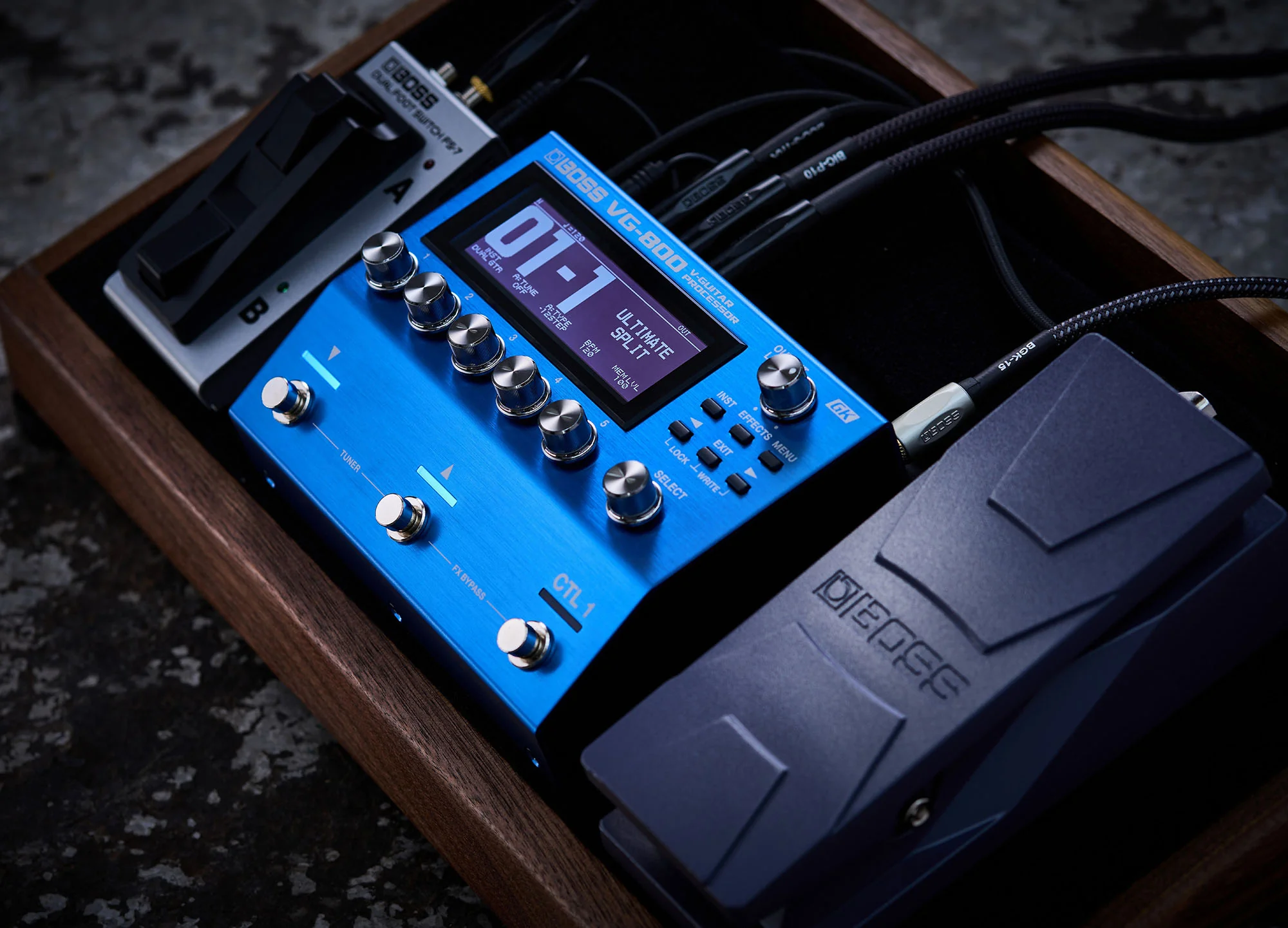 Roland VG-800 Guitar Processor with Serial GK Interface - Image 8